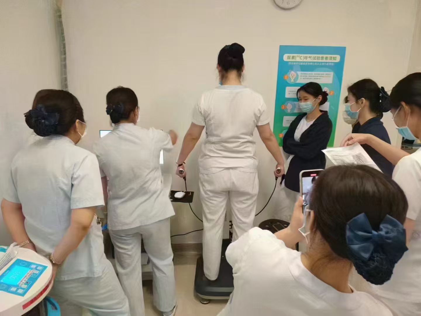 社区/高校使用人体成分分析仪案例